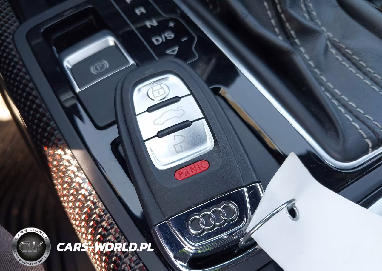 2017 Audi S6 Prestige VIN:WAUHFAFC0HN109935 - 11