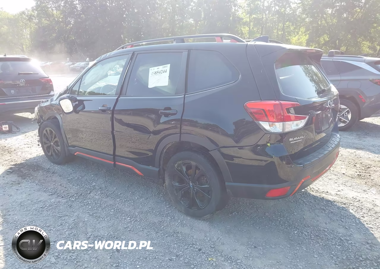 2020 Subaru Forester Sport VIN:JF2SKAMC6LH429437 - 3