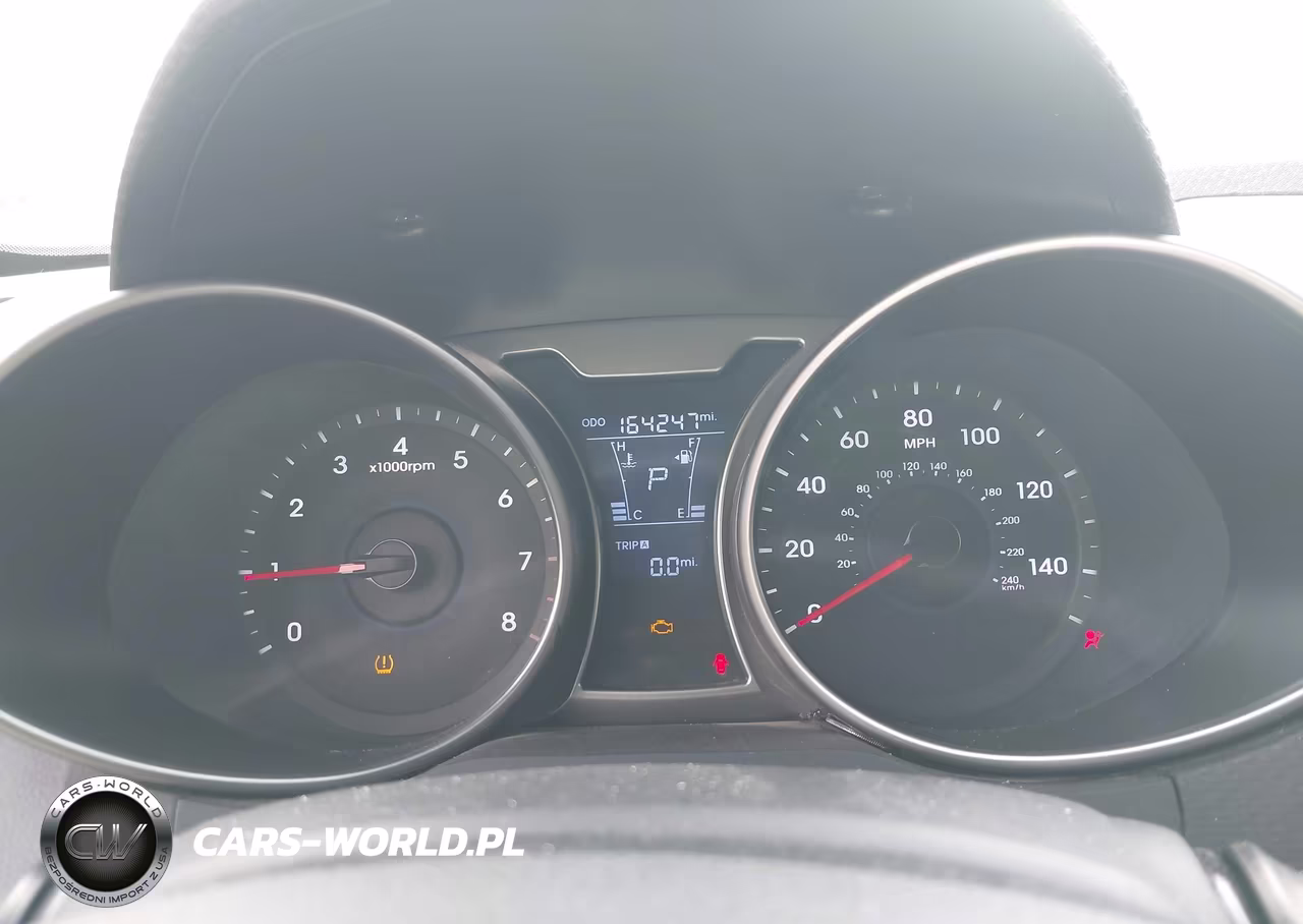 2013 Hyundai Veloster Base W-Gray VIN:KMHTC6AD3DU133239 - 7