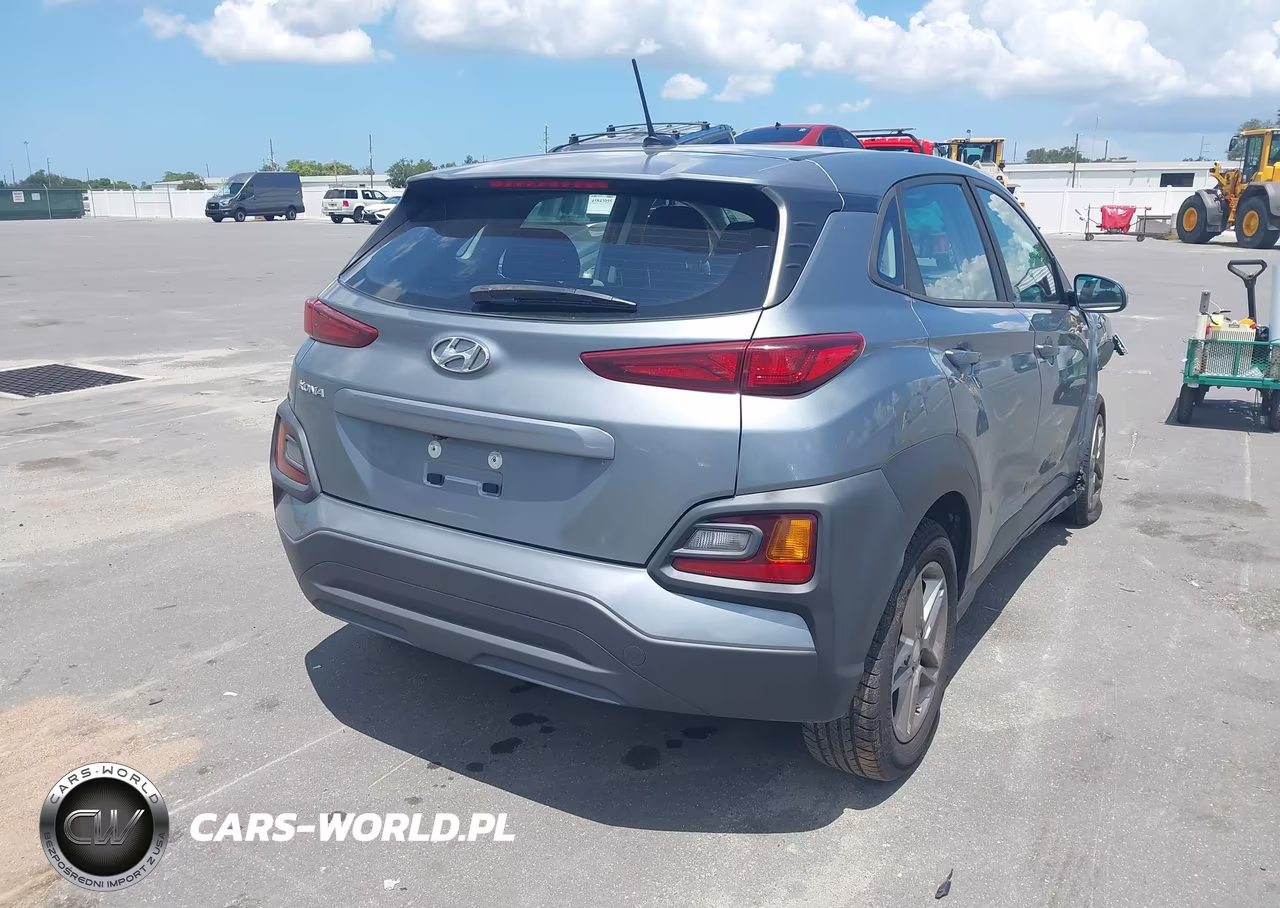 2019 Hyundai Kona Se VIN:KM8K12AAXKU242634 - 4