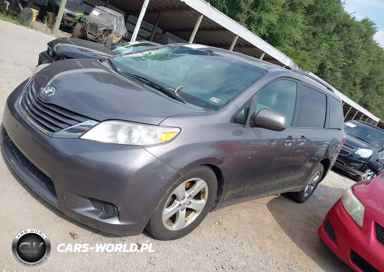 2016 Toyota Sienna Le 8 Passenger VIN:5TDKK3DC0GS694219 - 14