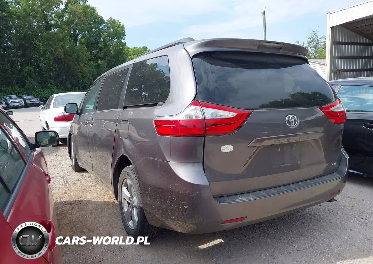 2016 Toyota Sienna Le 8 Passenger VIN:5TDKK3DC0GS694219 - 3