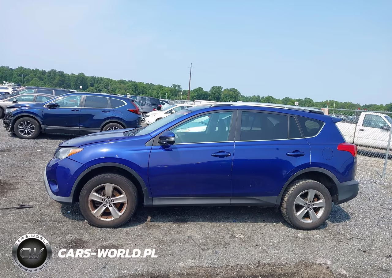 2015 Toyota Rav4 Xle VIN:2T3RFREV8FW346770 - 14