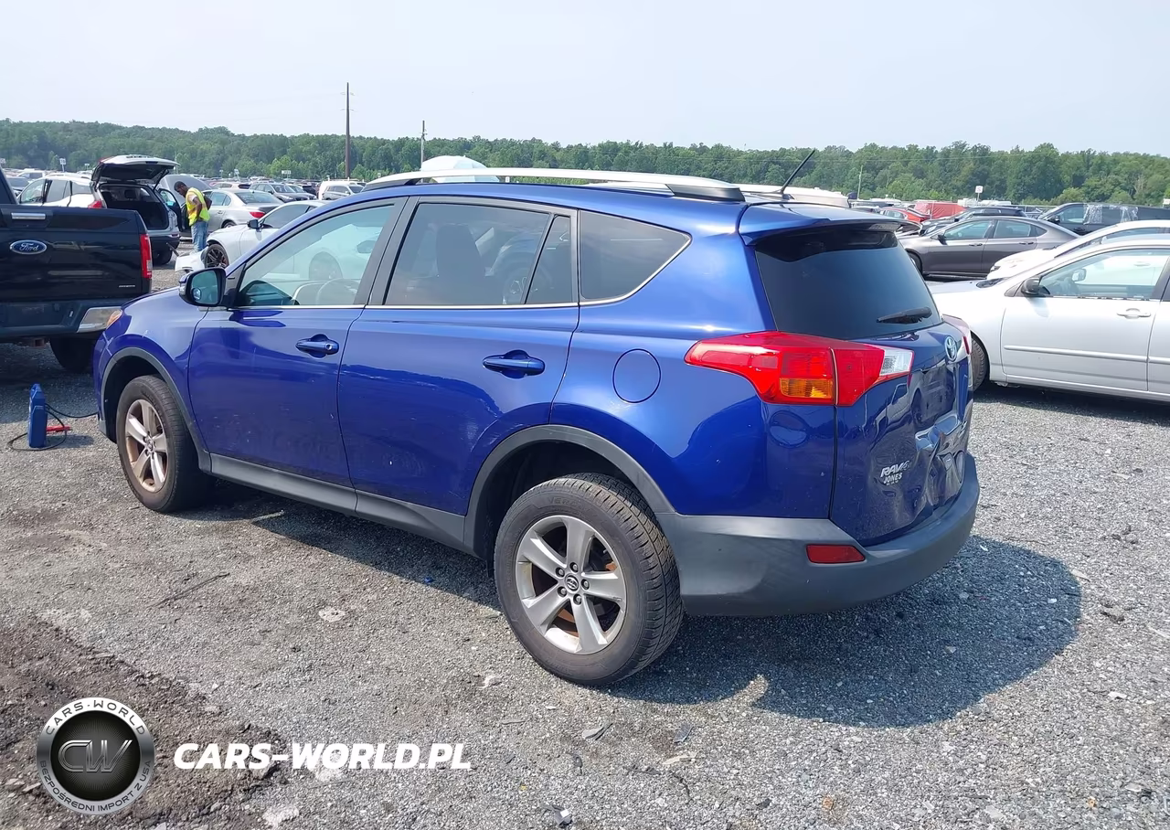 2015 Toyota Rav4 Xle VIN:2T3RFREV8FW346770 - 3