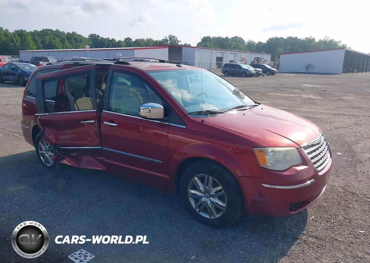 2010 Chrysler Town & Country New Limited