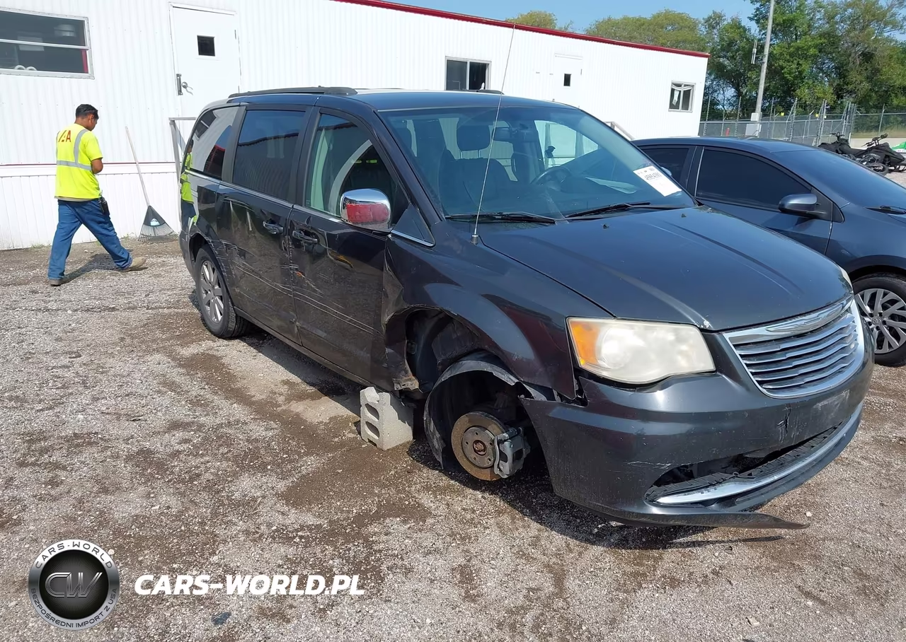 2011 Chrysler Town & Country Touring-L VIN:2A4RR8DG8BR799645 - 1