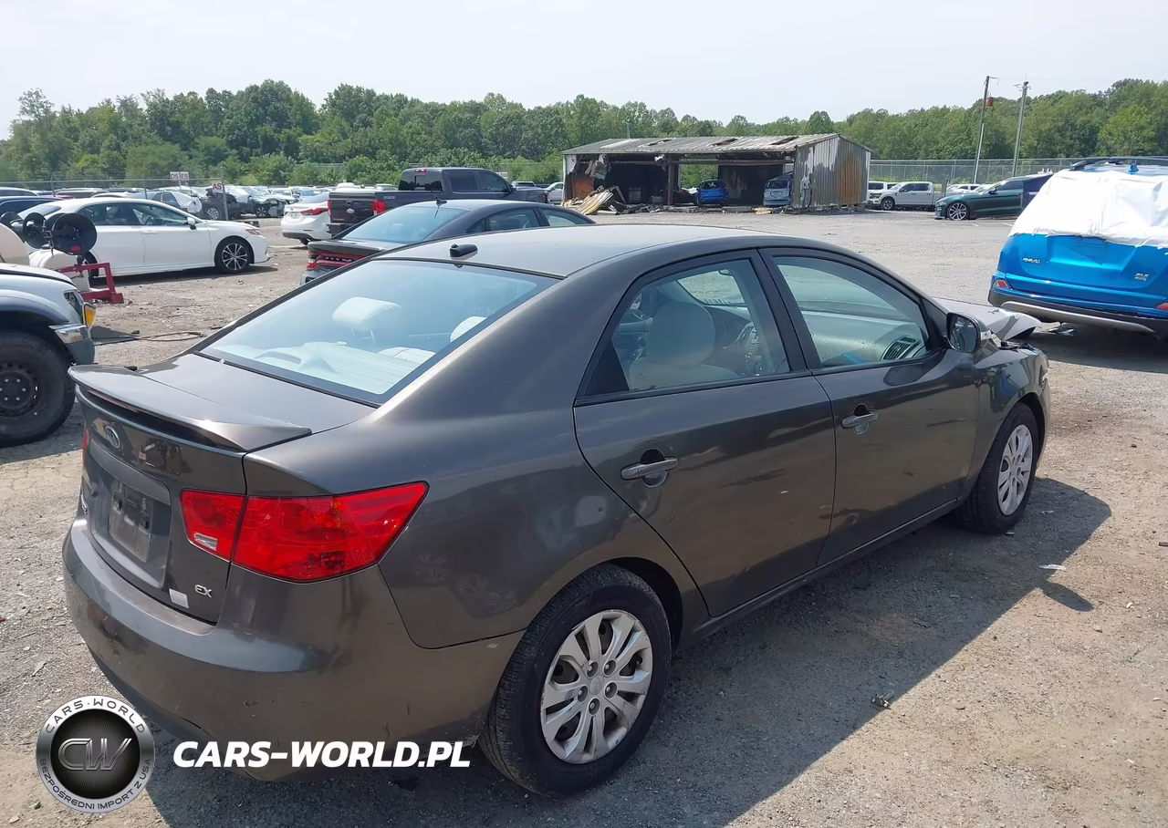2010 Kia Forte Ex VIN:KNAFU4A23A5257175 - 4