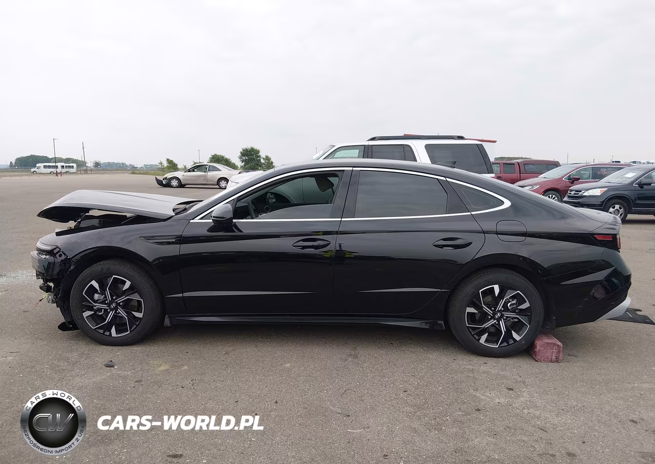2025 Hyundai Sonata Sel VIN:KMHL64JA7SA507402 - 14