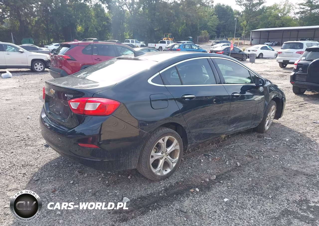 2016 Chevrolet Cruze Premier Auto VIN:1G1BG5SM4G7259750 - 4