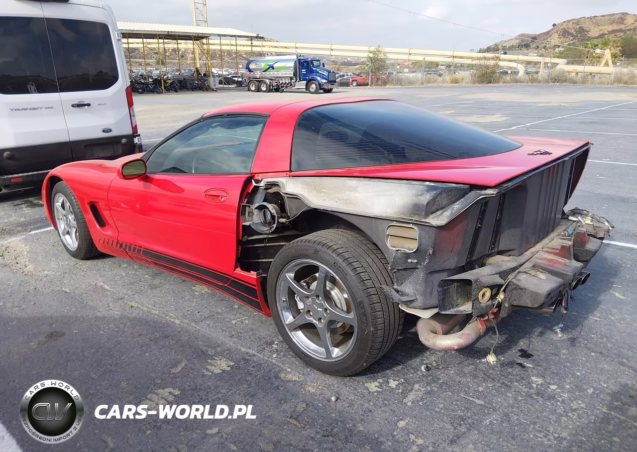 2002 Chevrolet Corvette VIN:1G1YY22G425105933 - 3