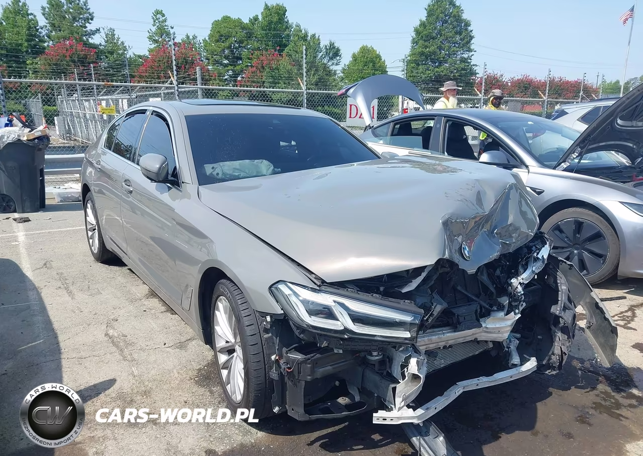 2021 BMW 530 Xi