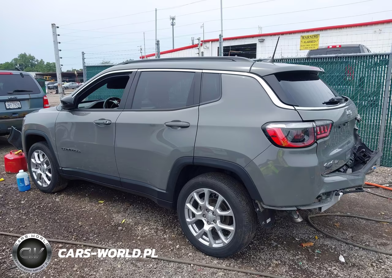2023 Jeep Compass Latitude Lux Fwd VIN:3C4NJDFN8PT533403 - 14