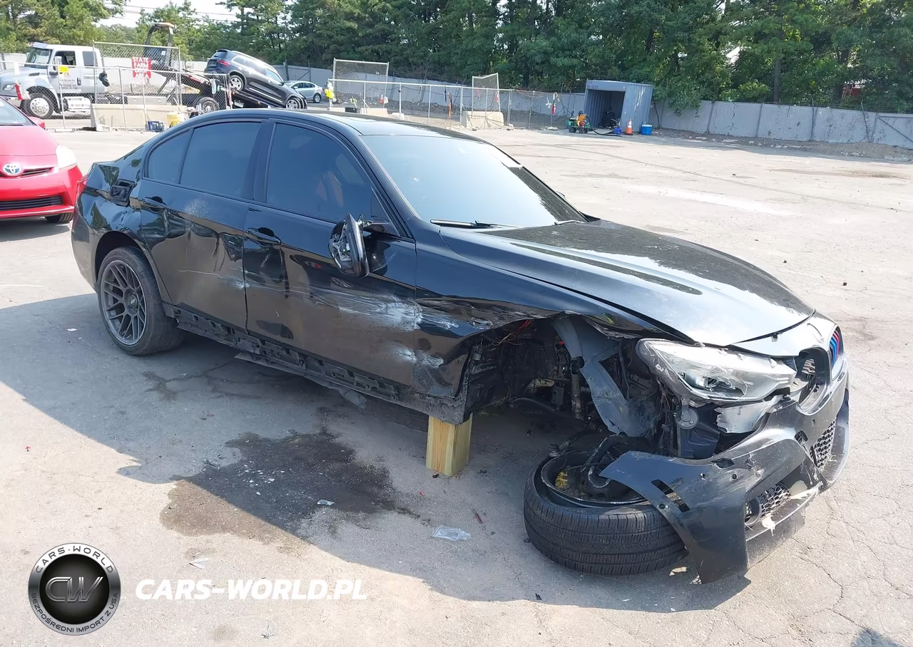 2015 BMW 335I xDrive – zdjęcie 1 z 16