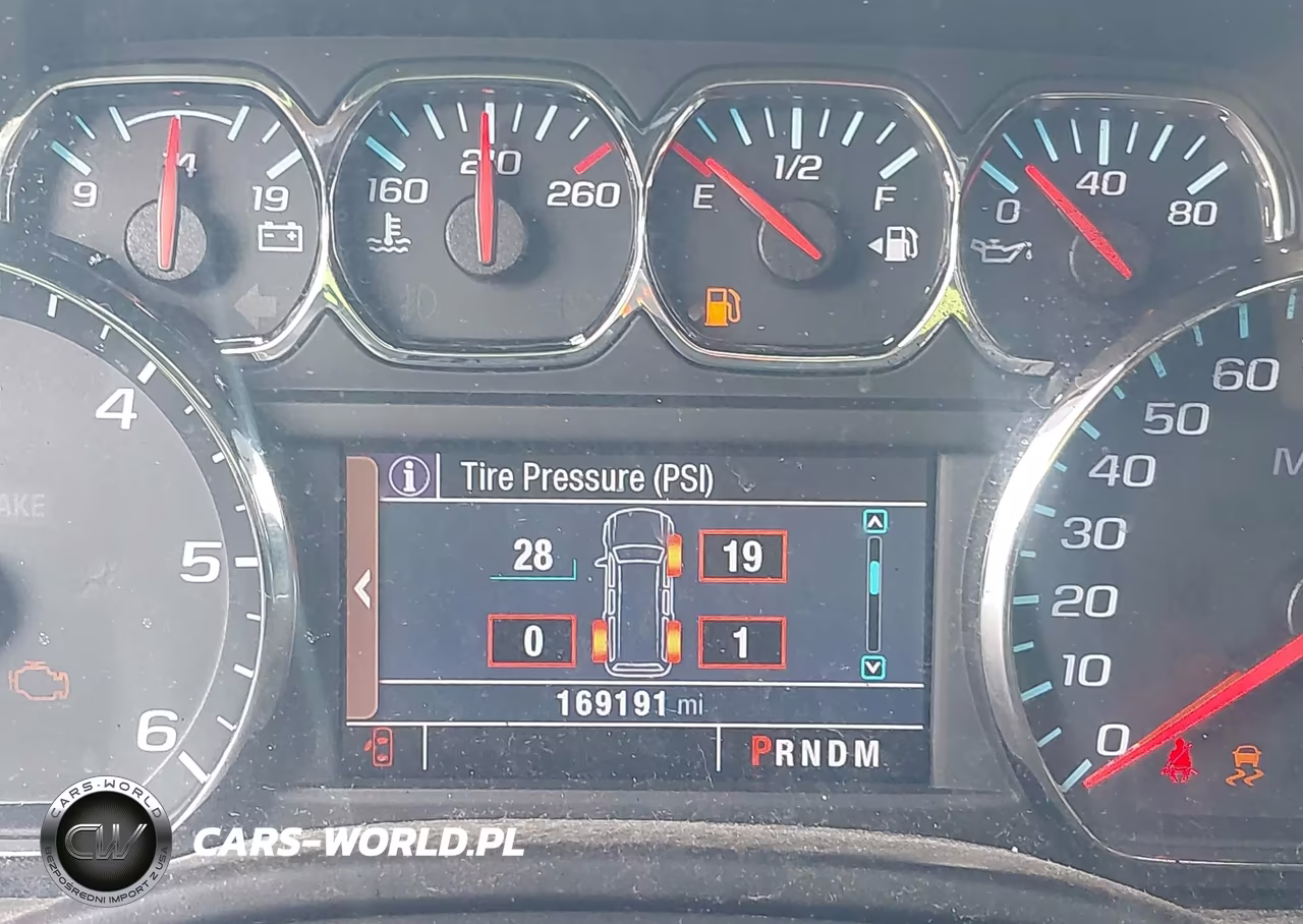 2015 Chevrolet Tahoe Ls VIN:1GNSKAKC7FR122687 - 15