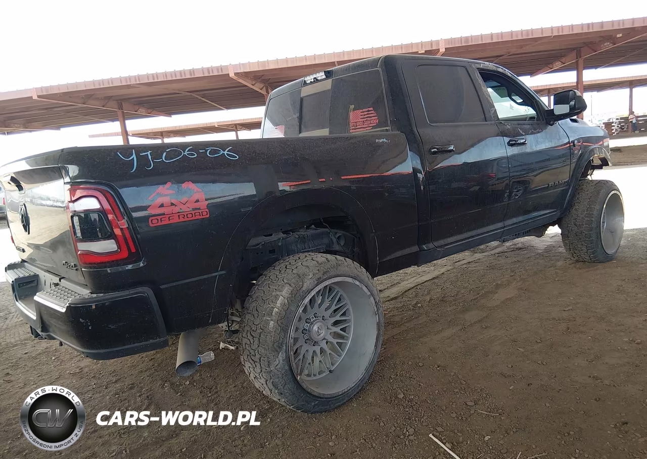 2019 Ram 2500 Laramie 4X4 6'4 Box VIN:3C6UR5FL0KG702041 - 4