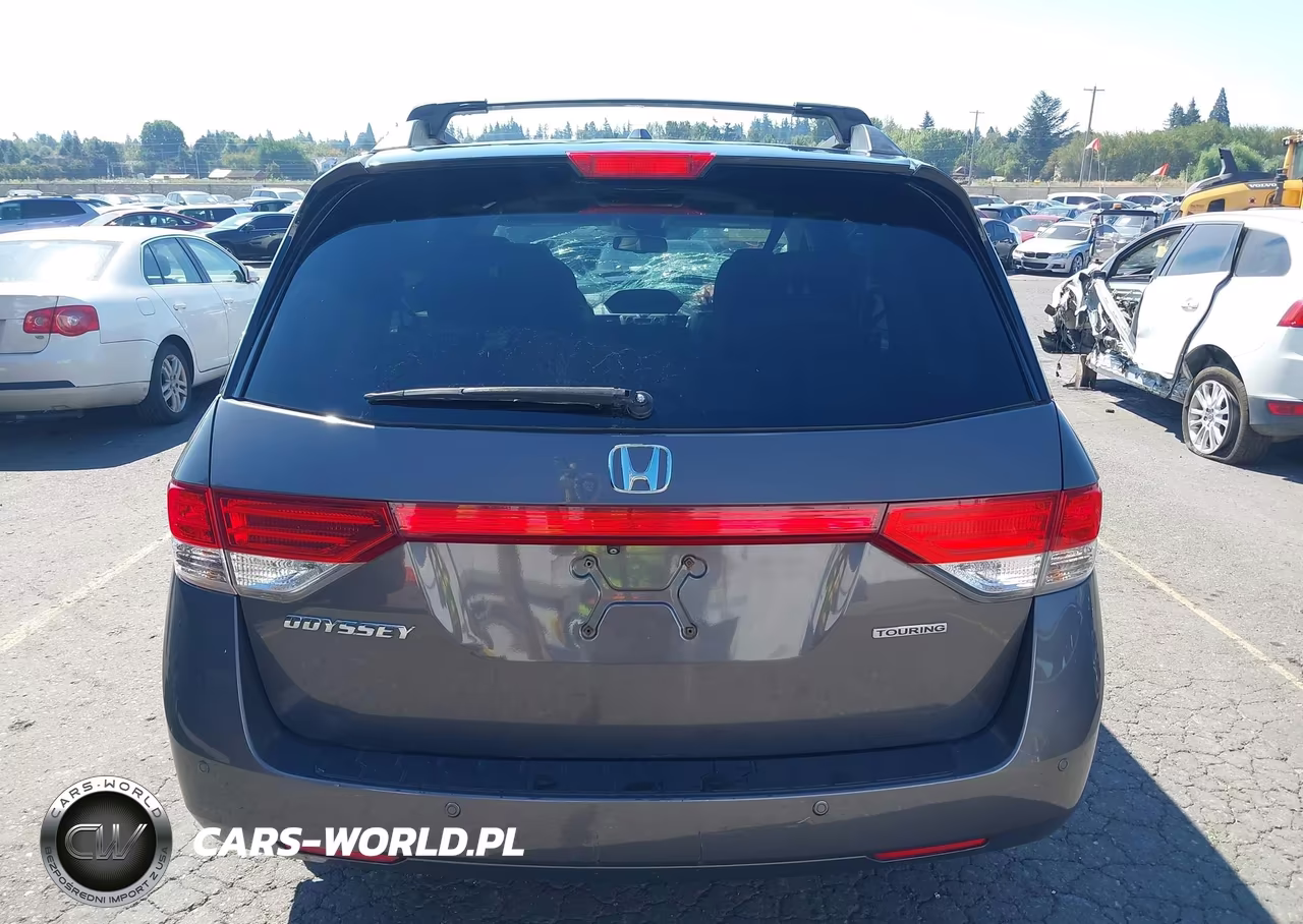 2016 Honda Odyssey Touring VIN:5FNRL5H99GB108286 - 16