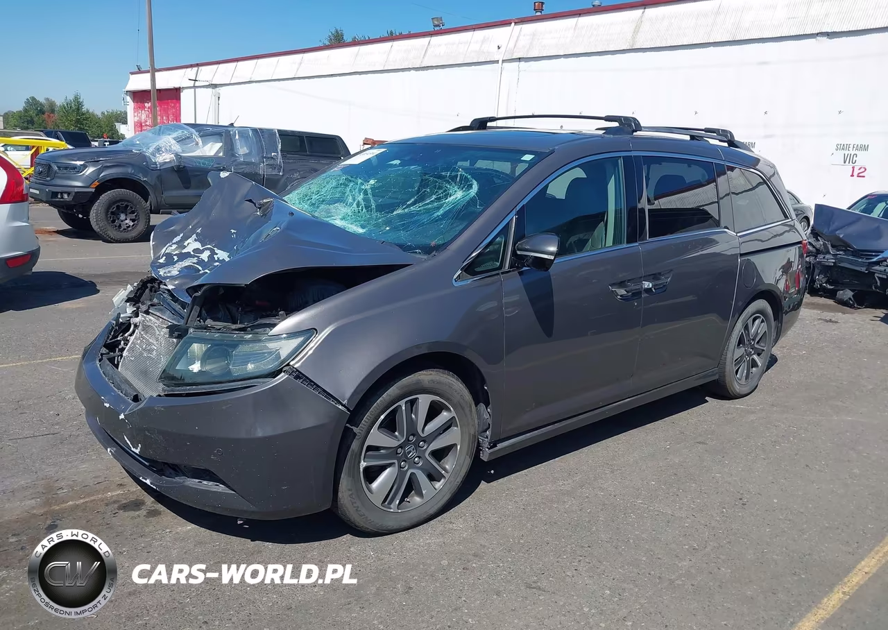 2016 Honda Odyssey Touring VIN:5FNRL5H99GB108286 - 2