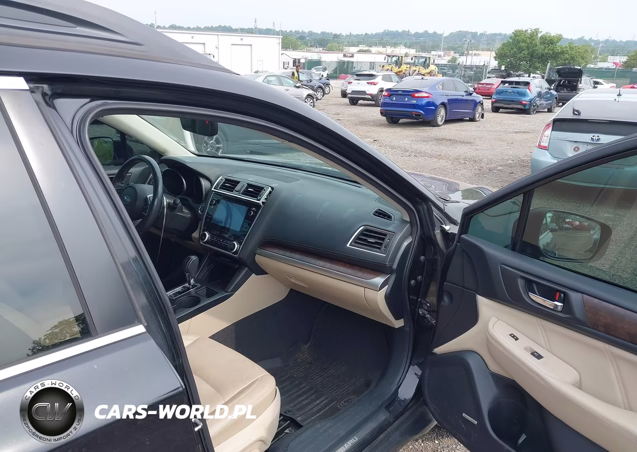 2018 Subaru Outback 3.6R Limited VIN:4S4BSENC7J3308734 - 5