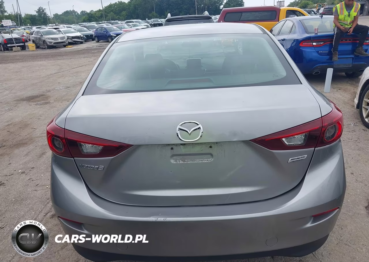 2016 Mazda Mazda3 I Sport VIN:3MZBM1U71GM305232 - 16
