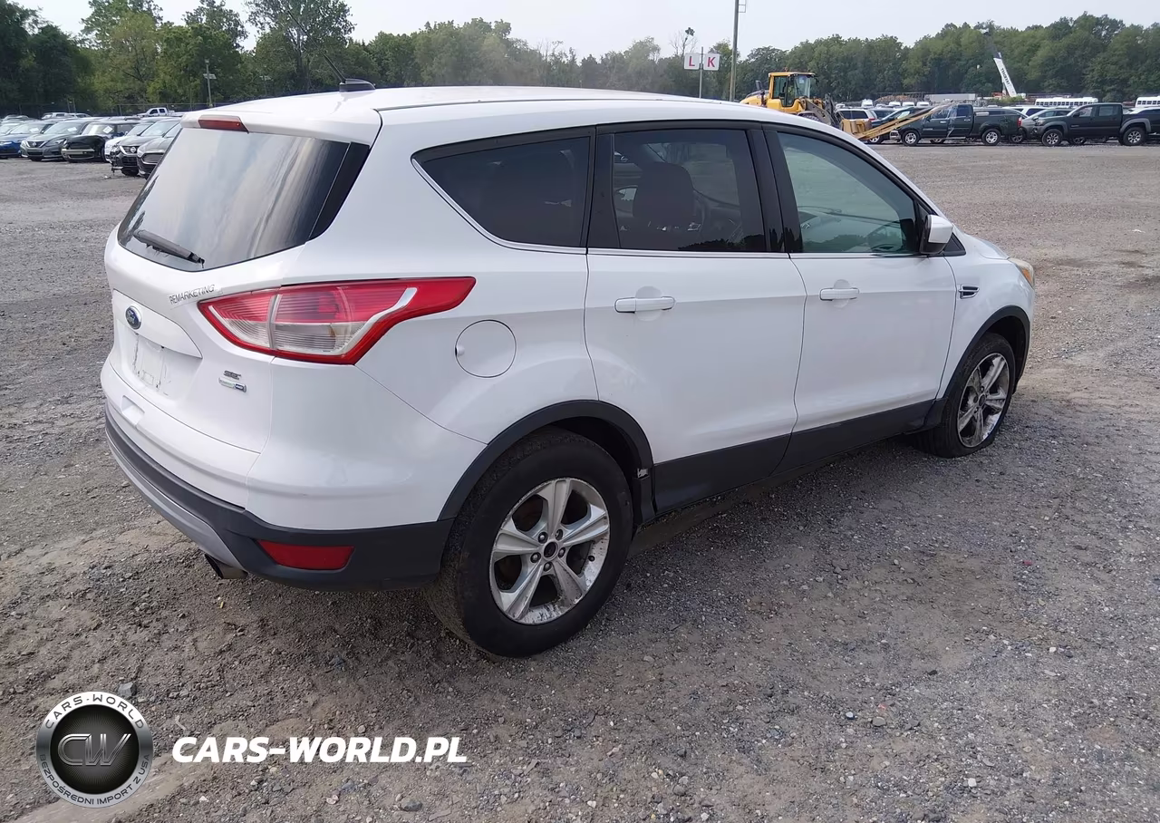 2015 Ford Escape Se VIN:1FMCU9GX6FUC84952 - 4