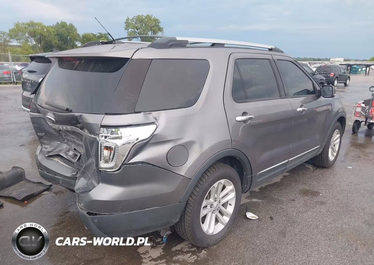 2014 Ford Explorer Xlt VIN:1FM5K8D86EGA13473 - 4