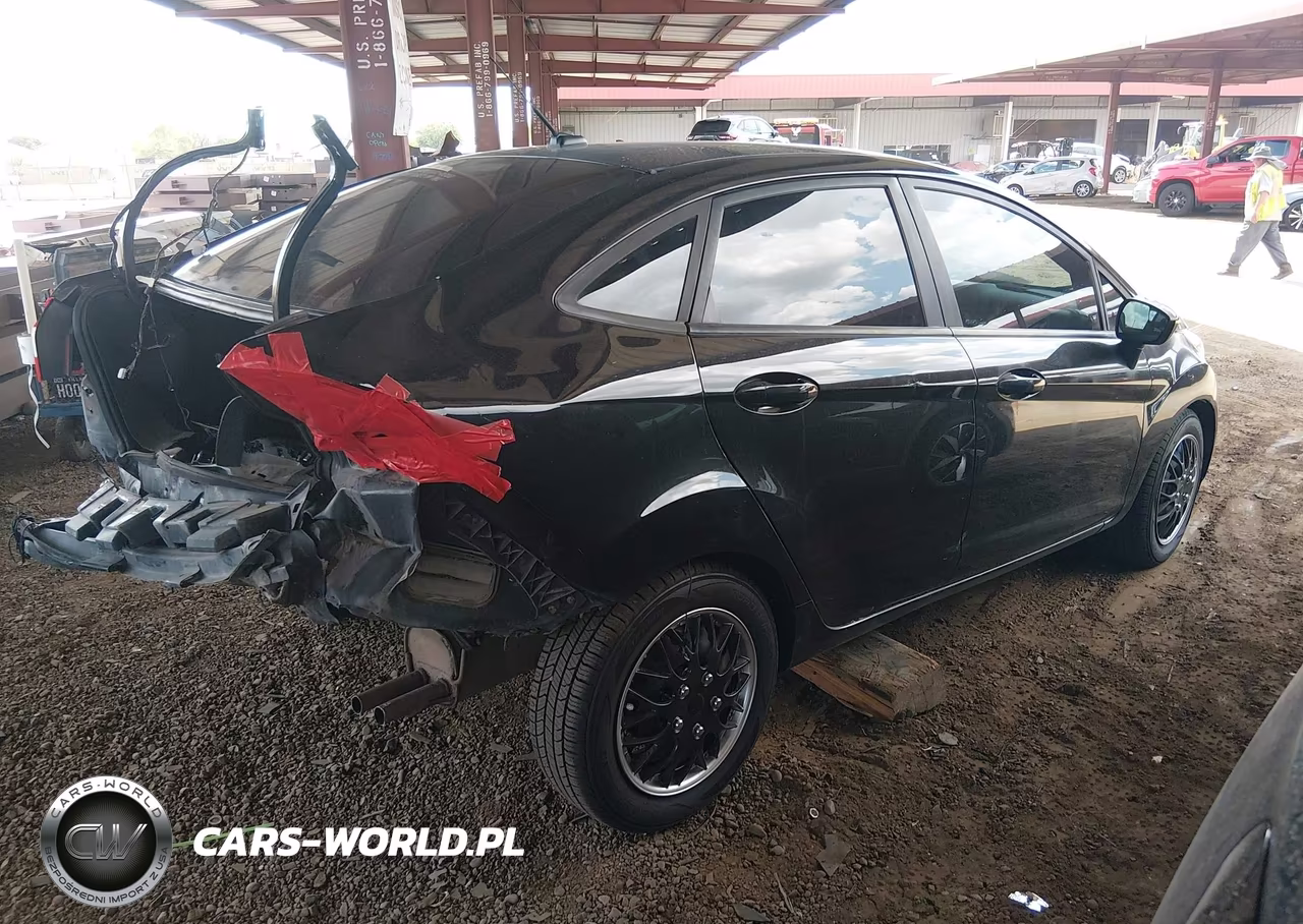 2011 Ford Fiesta Se VIN:3FADP4BJ7BM132768 - 4