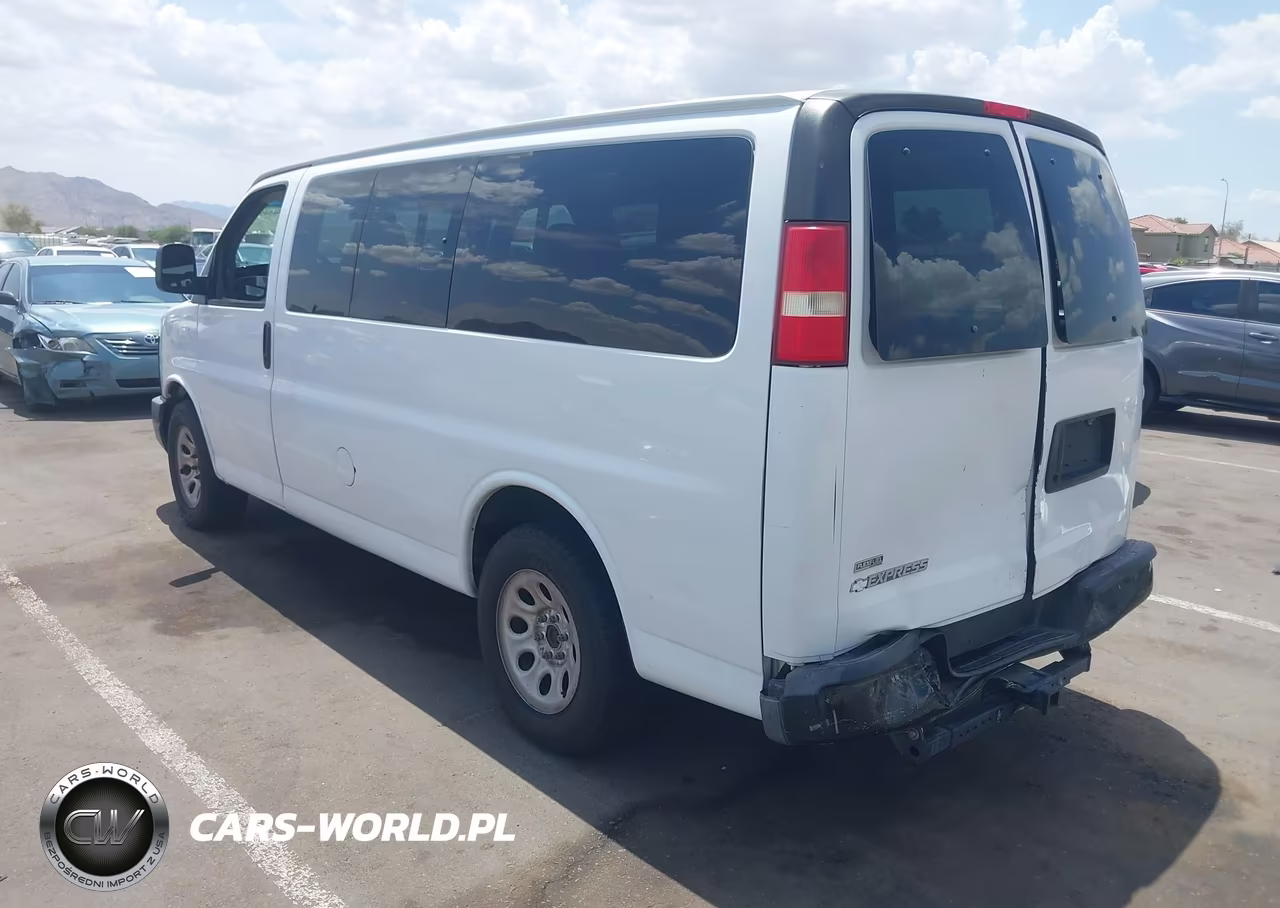 2009 Chevrolet Express Passenger Ls VIN:1GNFG154791158440 - 3