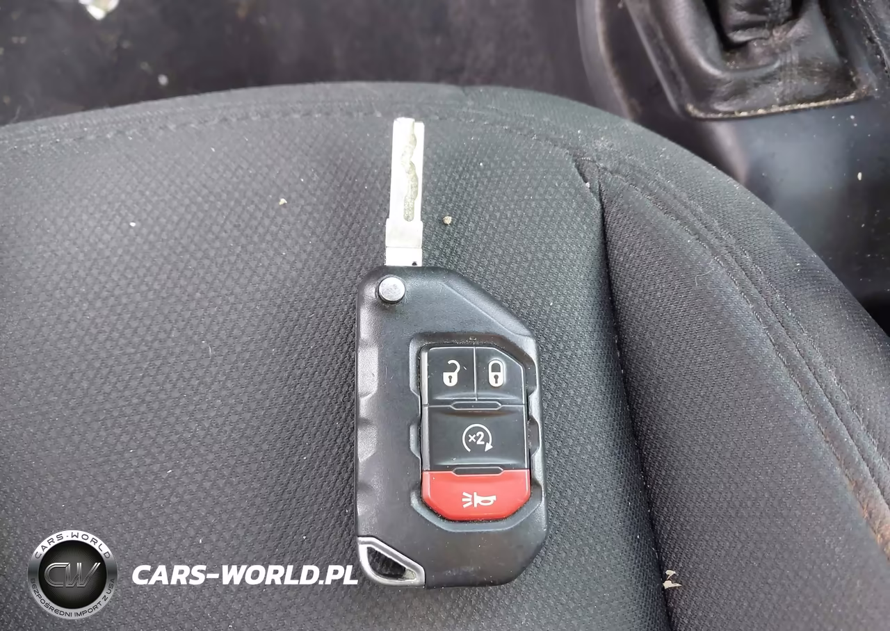 2020 Jeep Gladiator Sport S 4X4 VIN:1C6JJTAG7LL128910 - 11