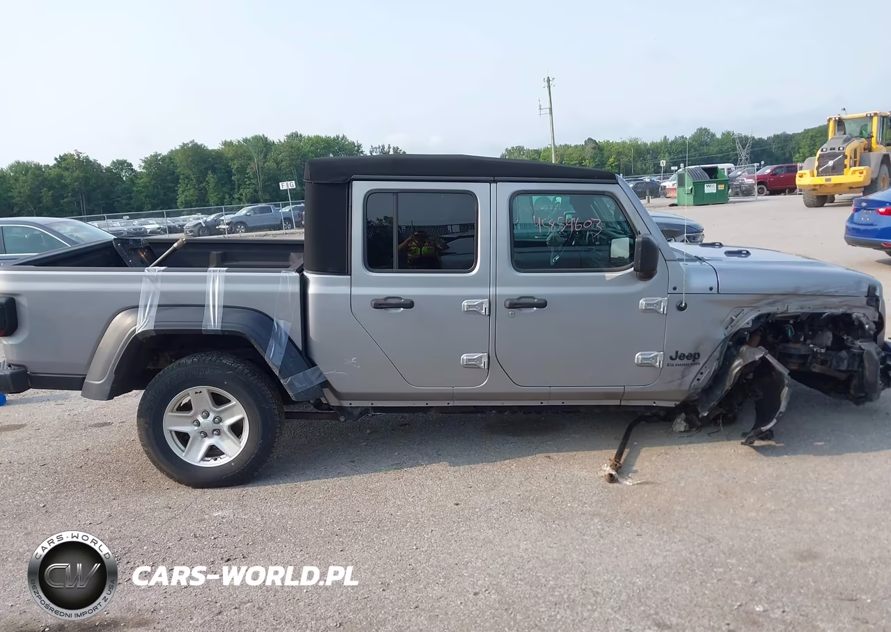 2020 Jeep Gladiator Sport S 4X4 VIN:1C6JJTAG7LL128910 - 13