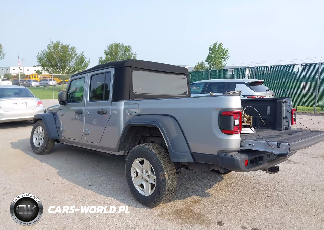2020 Jeep Gladiator Sport S 4X4 VIN:1C6JJTAG7LL128910 - 3