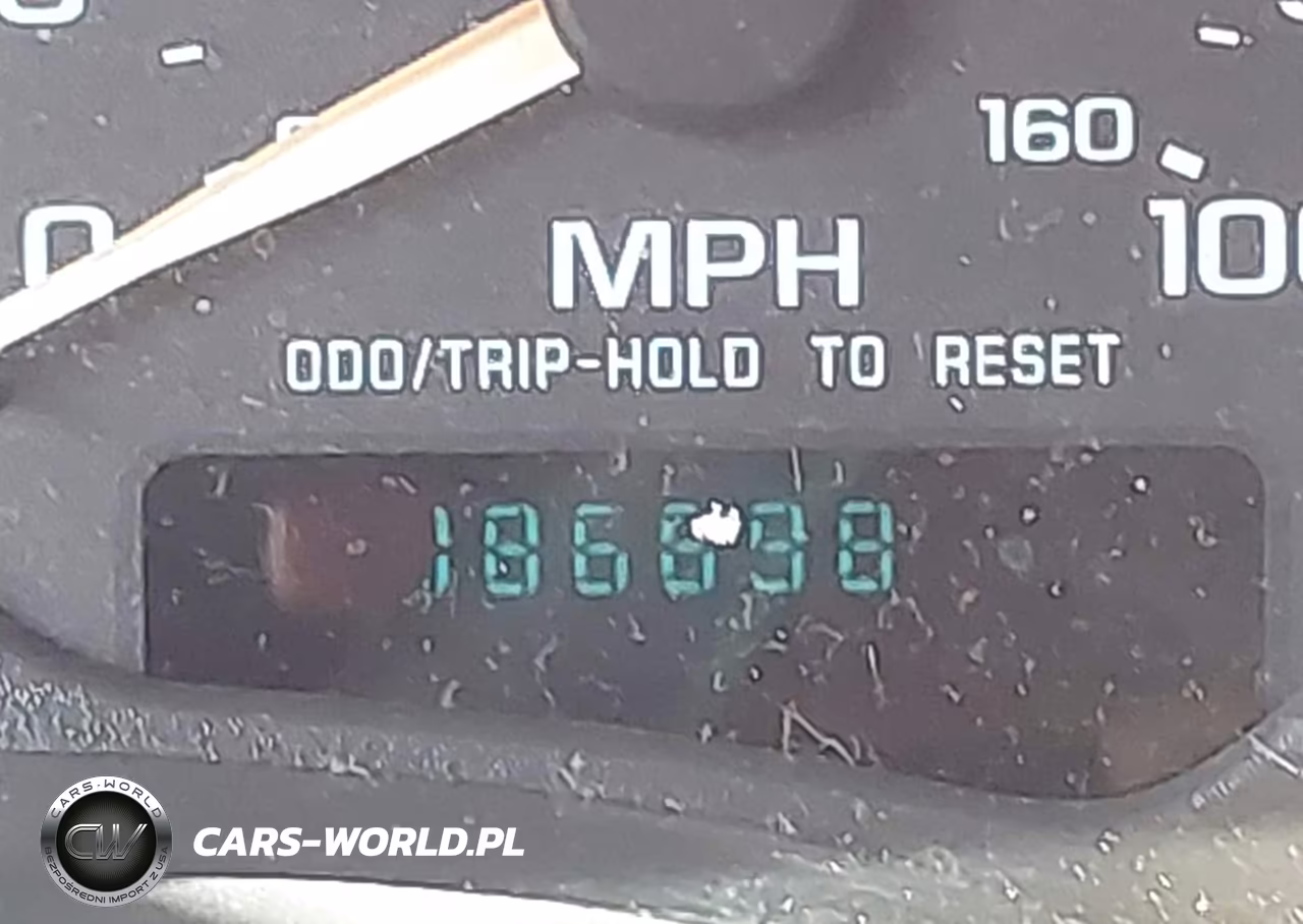 2001 Chevrolet Blazer VIN:1GNDT13W81K225651 - 16