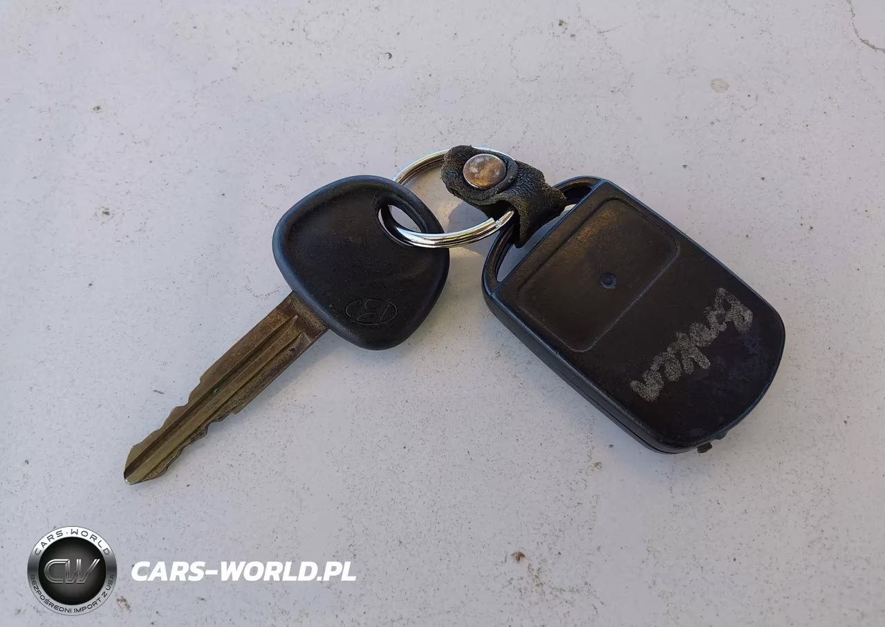 2005 Hyundai Elantra Gls-Gt VIN:KMHDN46D45U195438 - 11