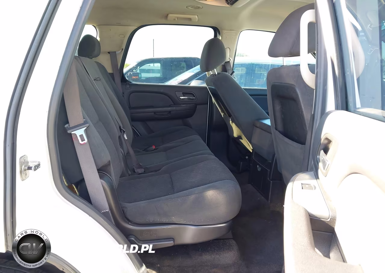 2008 Chevrolet Tahoe Ls VIN:1GNFC13038R269496 - 8