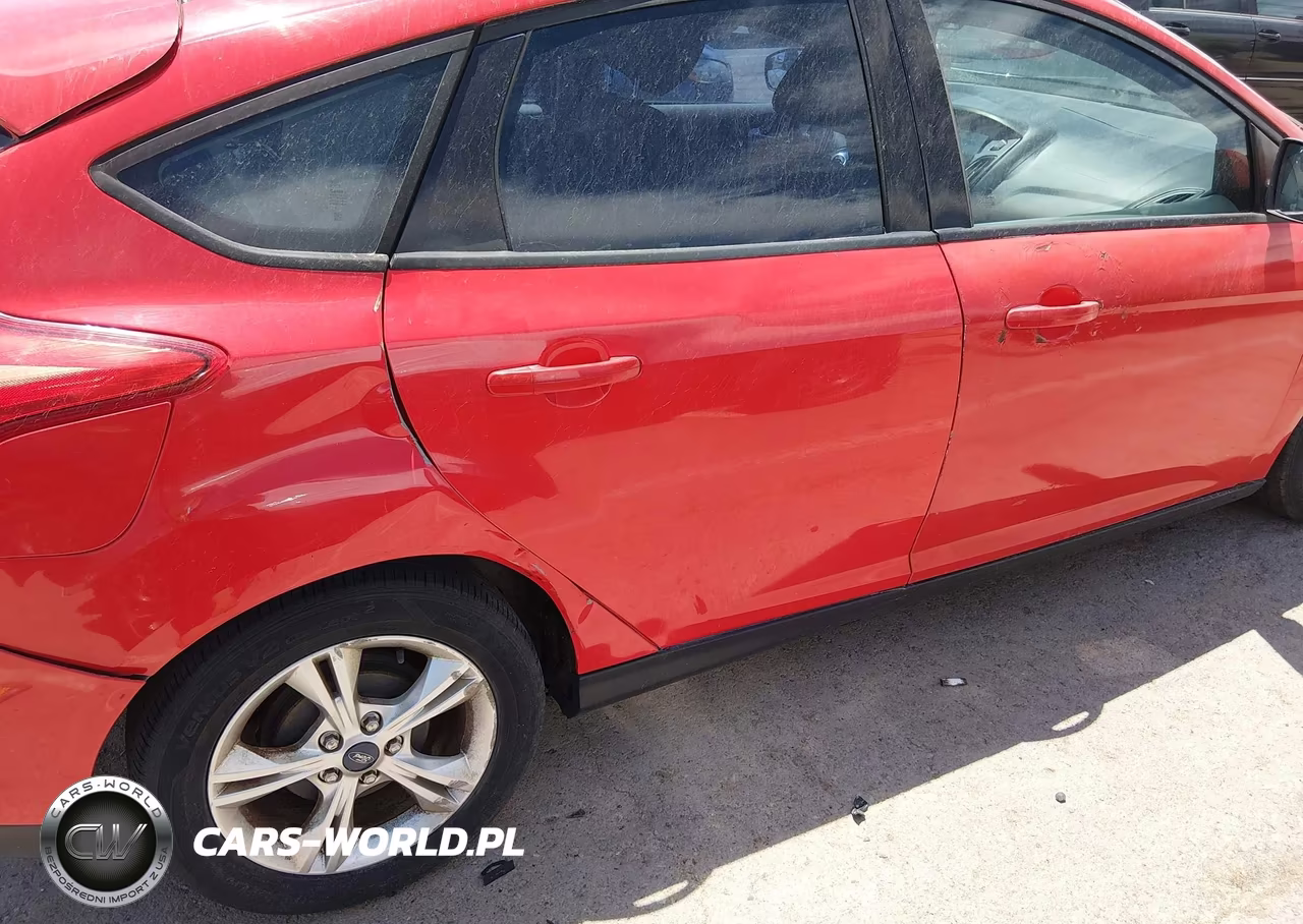 2014 Ford Focus Se VIN:1FADP3K22EL186701 - 6