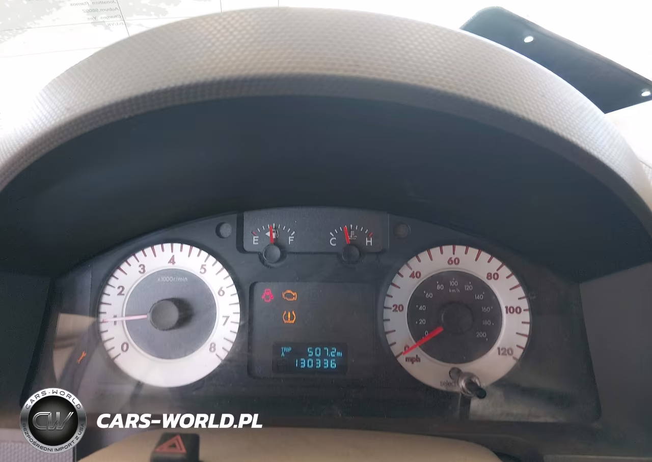 2011 Mazda Tribute I Sport VIN:4F2CY0C74BKM07230 - 7