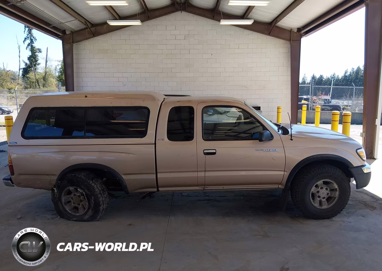 1999 Toyota Tacoma VIN:4TAWN72N3XZ465015 - 13