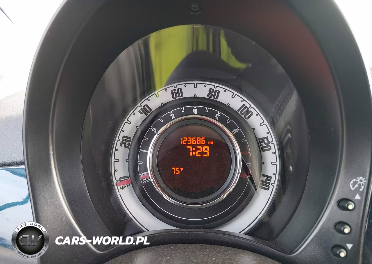 2013 Fiat 500 Lounge VIN:3C3CFFCR5DT514769 - 7