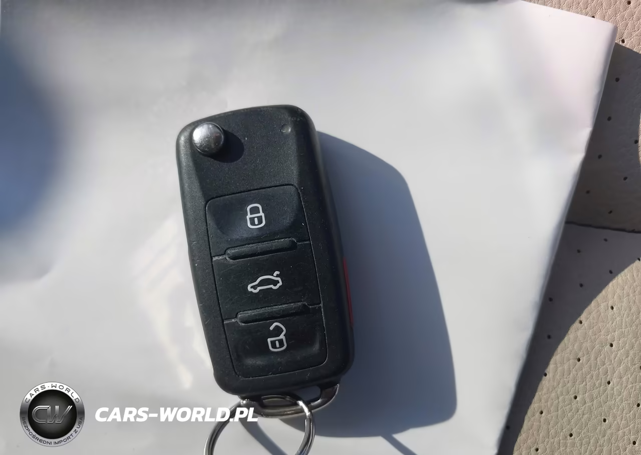 2017 Volkswagen Tiguan 2.0T Wolfsburg Edition VIN:WVGSV7AX6HW508928 - 11
