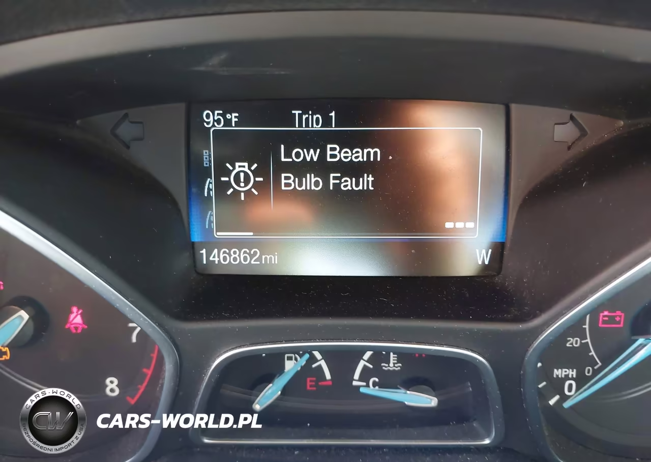 2017 Ford Focus Se VIN:1FADP3FEXHL230498 - 15