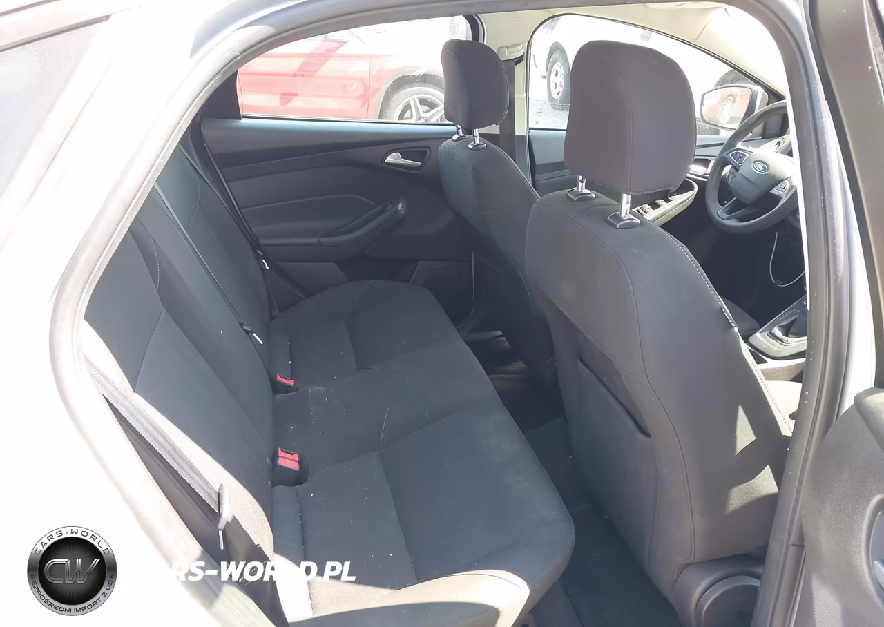 2017 Ford Focus Se VIN:1FADP3FEXHL230498 - 8