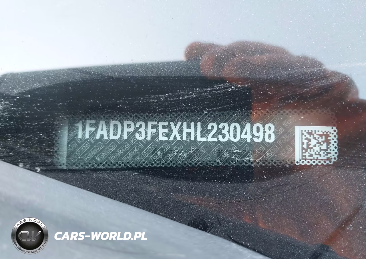 2017 Ford Focus Se VIN:1FADP3FEXHL230498 - 9