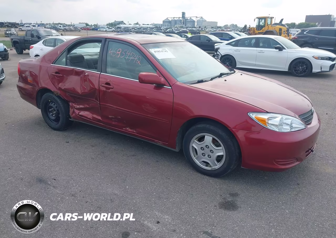 2004 Toyota Camry Le