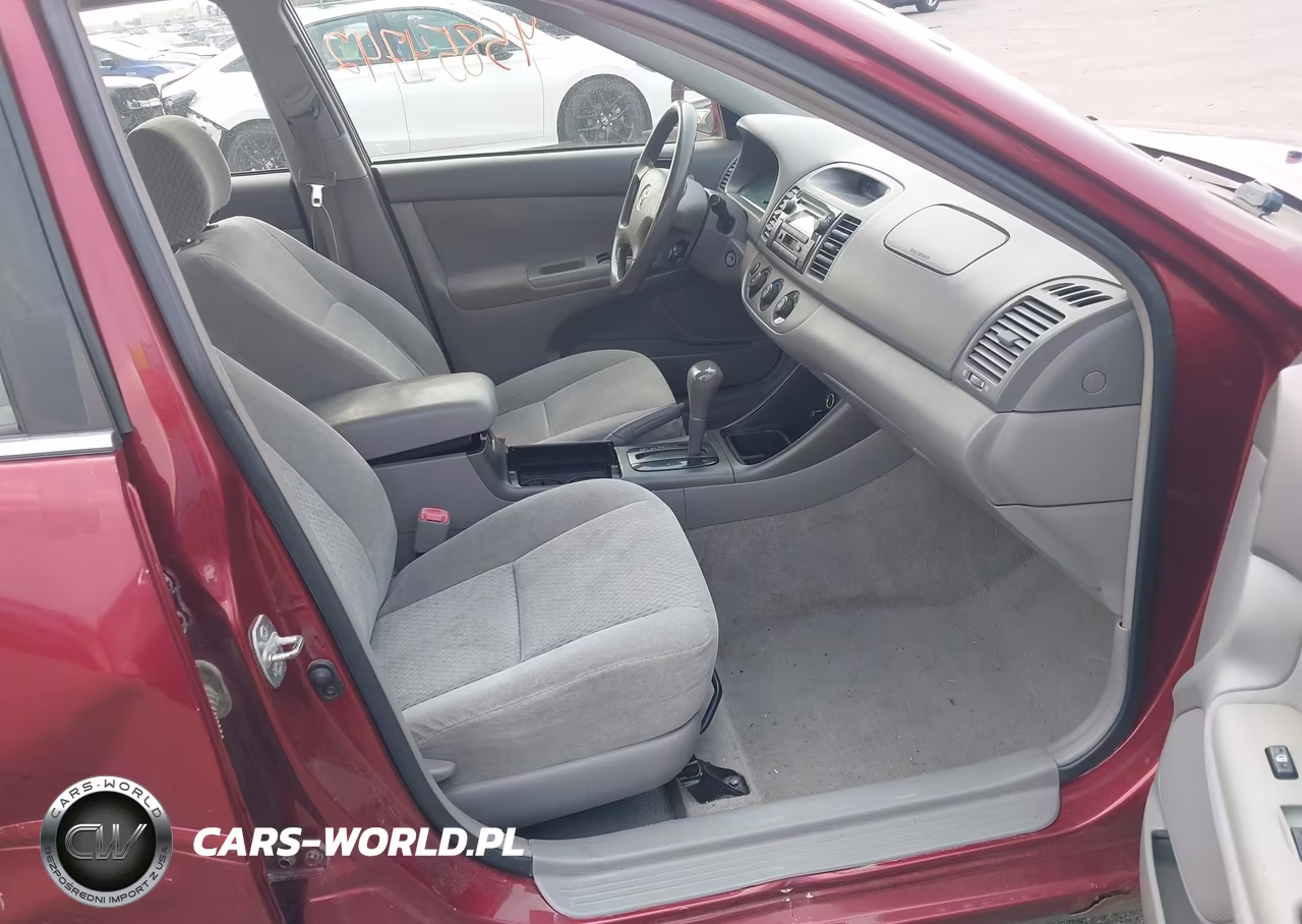 2004 Toyota Camry Le VIN:4T1BE32K94U326920 - 5