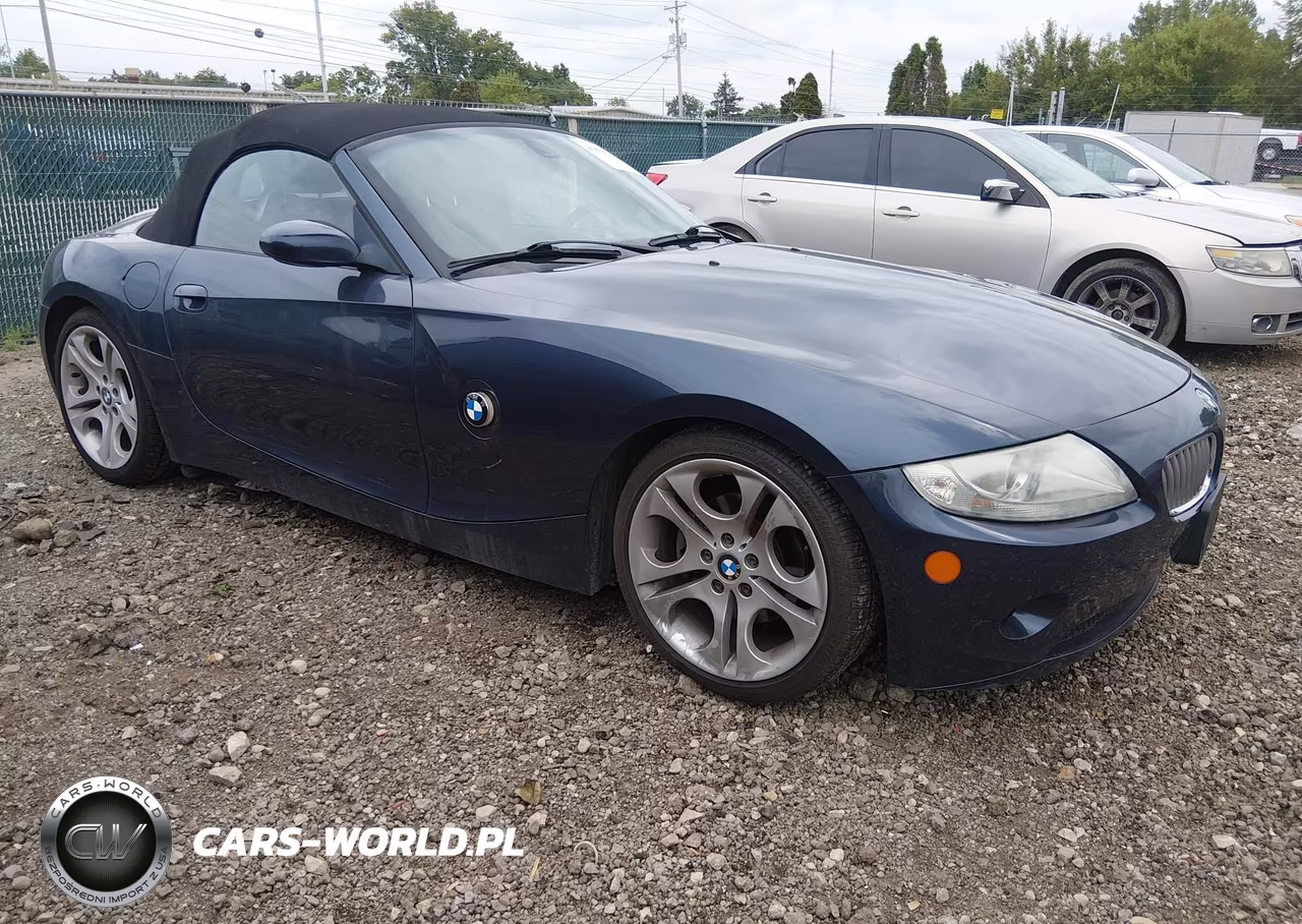 2005 BMW Z4 3.0I