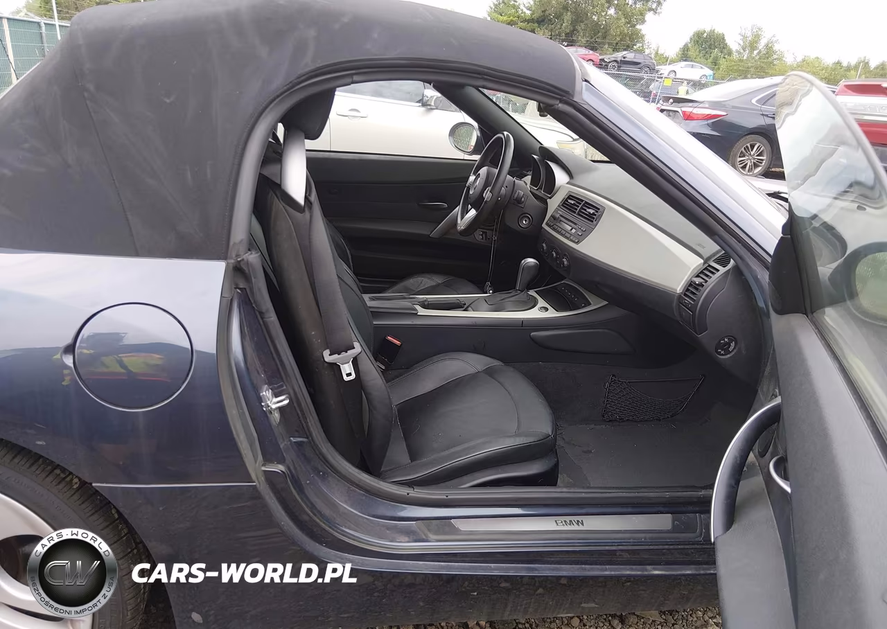 2005 BMW Z4 3.0I VIN:4USBT53535LU11378 - 5
