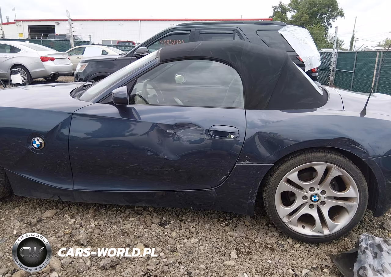 2005 BMW Z4 3.0I VIN:4USBT53535LU11378 - 6