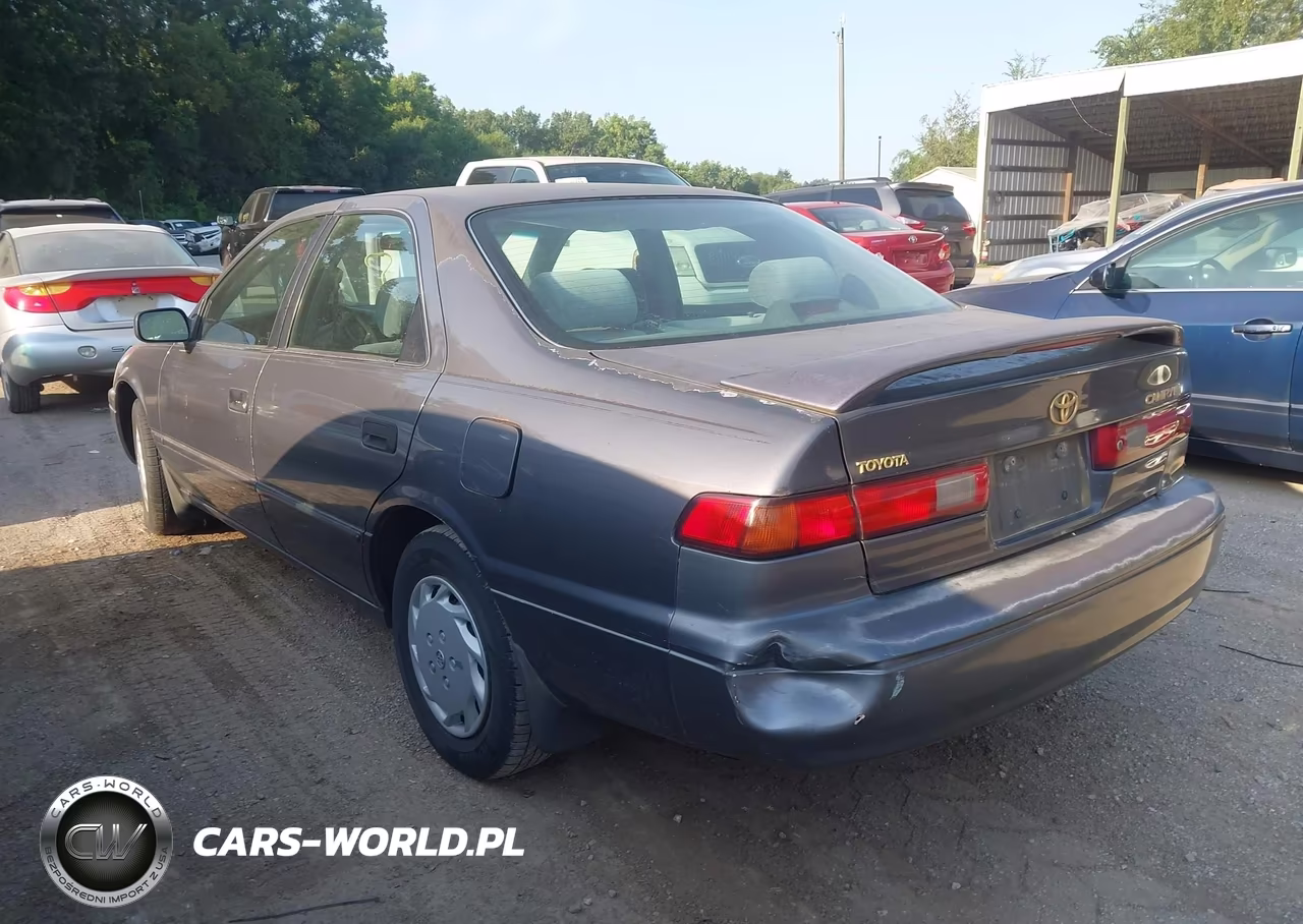 1998 Toyota Camry Le VIN:4T1BG22K3WU214802 - 3