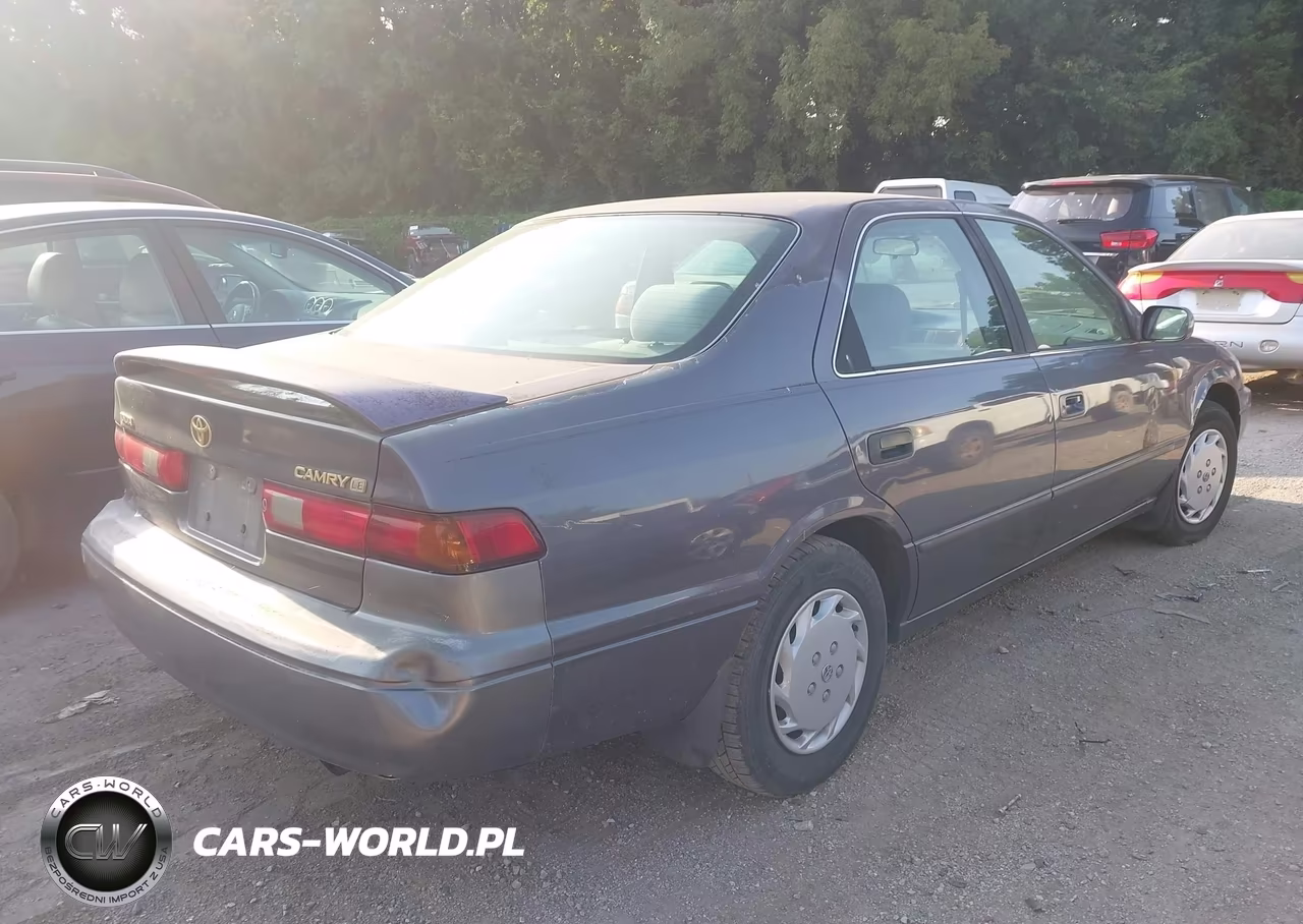 1998 Toyota Camry Le VIN:4T1BG22K3WU214802 - 4
