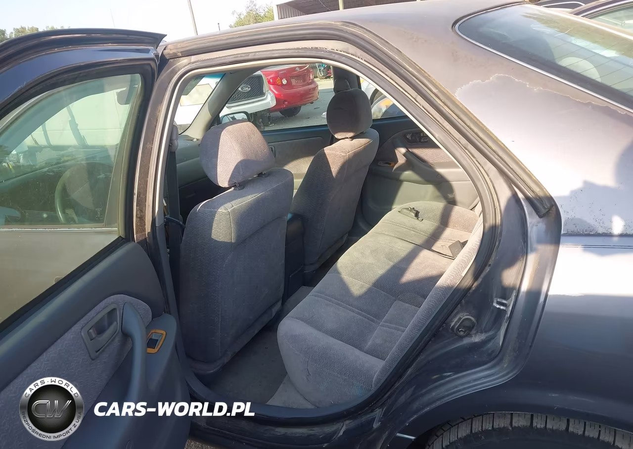 1998 Toyota Camry Le VIN:4T1BG22K3WU214802 - 8