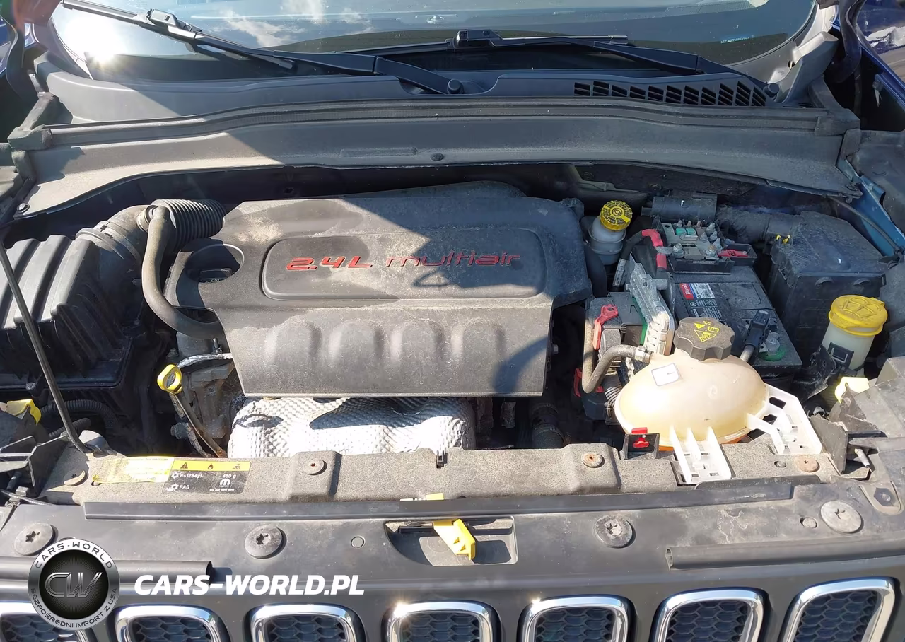 2016 Jeep Renegade Latitude VIN:ZACCJBBT3GPE12351 - 10
